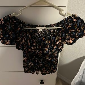 Small PacSun off the shoulder top